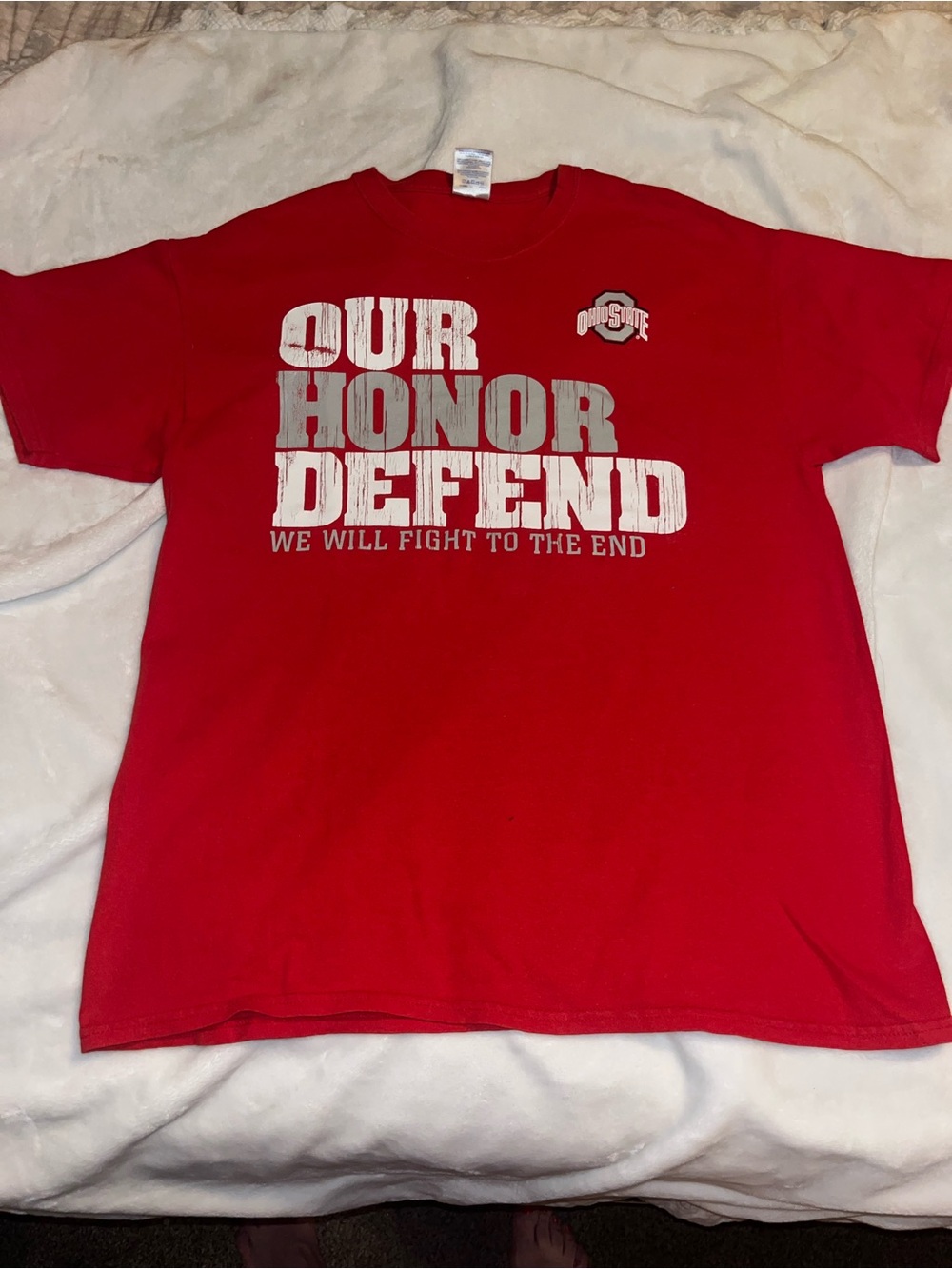 Gildan Red Ohio State "Our Honor Defend" Graphic Tee